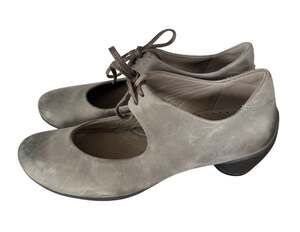 ECCO Size 40 Womens Grey Sculptured Lace Mary Jane Pumps